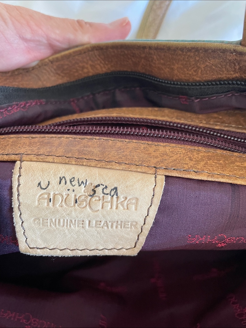 Anuschka Hand-Painted Butterfly & hibiscus floral Leather Shoulder Bag - Picture 9 of 15